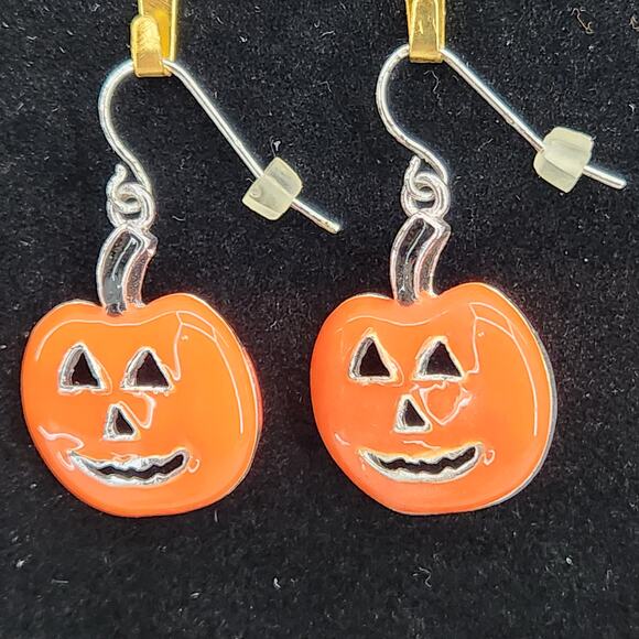 Jack-O-Lantern drop dangle Halloween Earrings Pumpkin Enamel hook - Picture 7 of 7